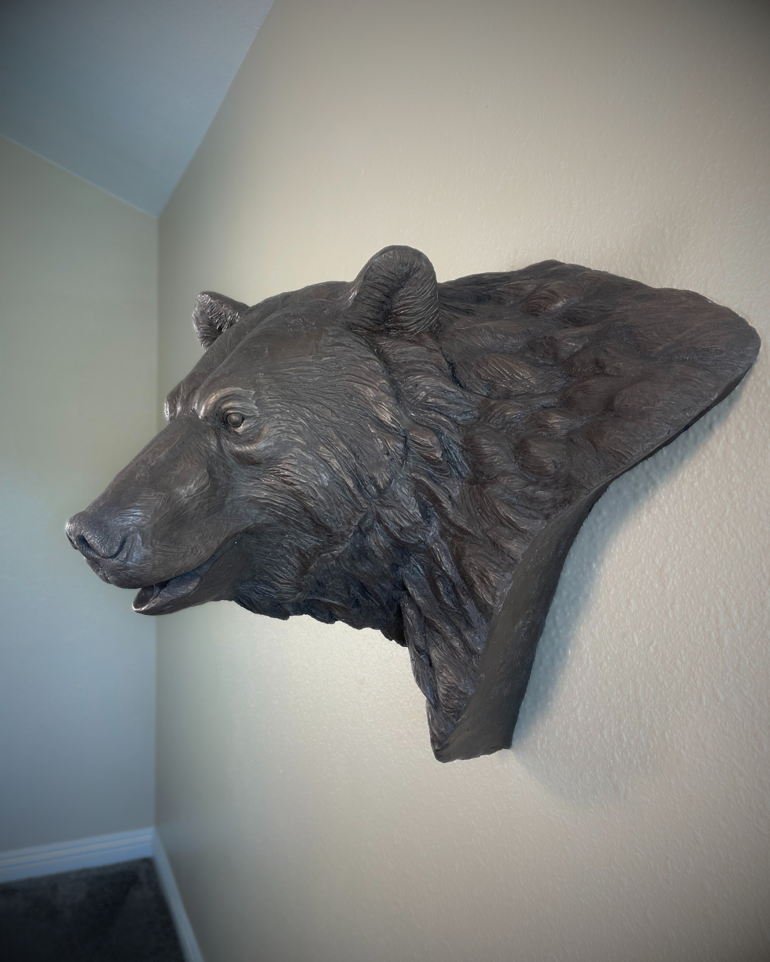 Bronze Bear Wall Mount